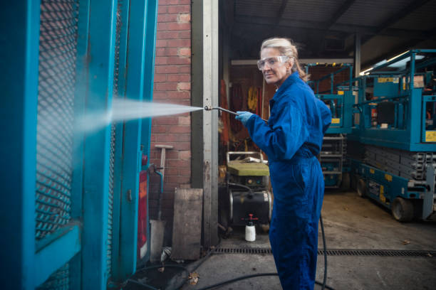 Best Gas Station Cleaning  in Freeport, FL
